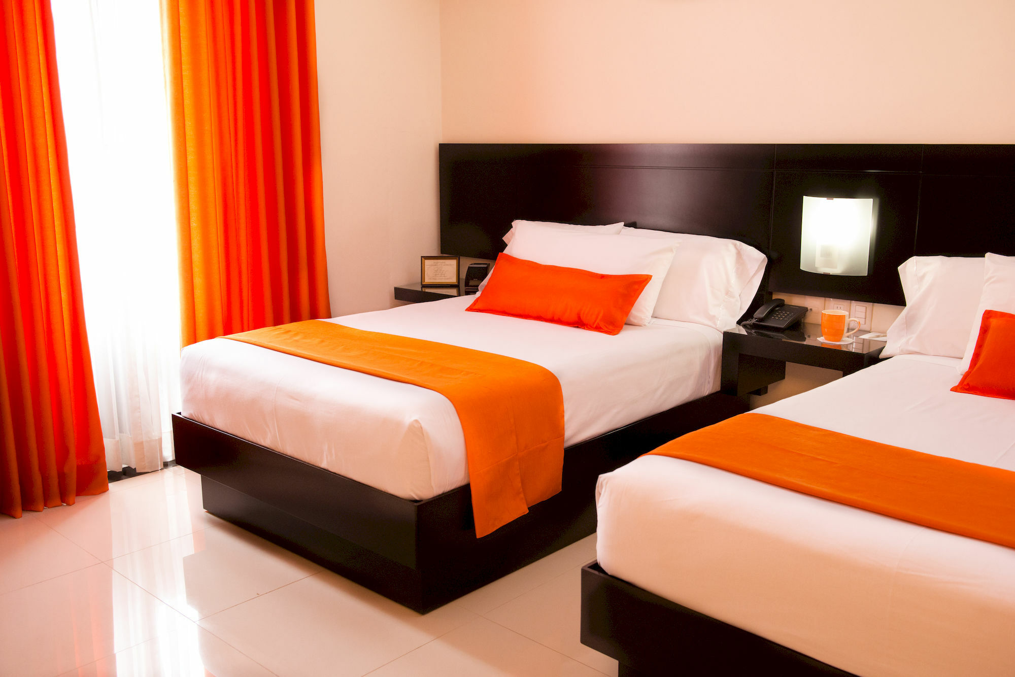Grand Hotel Tepatitlán Buitenkant foto