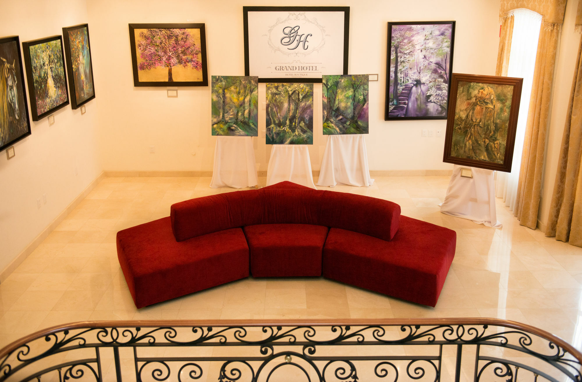 Grand Hotel Tepatitlán Buitenkant foto