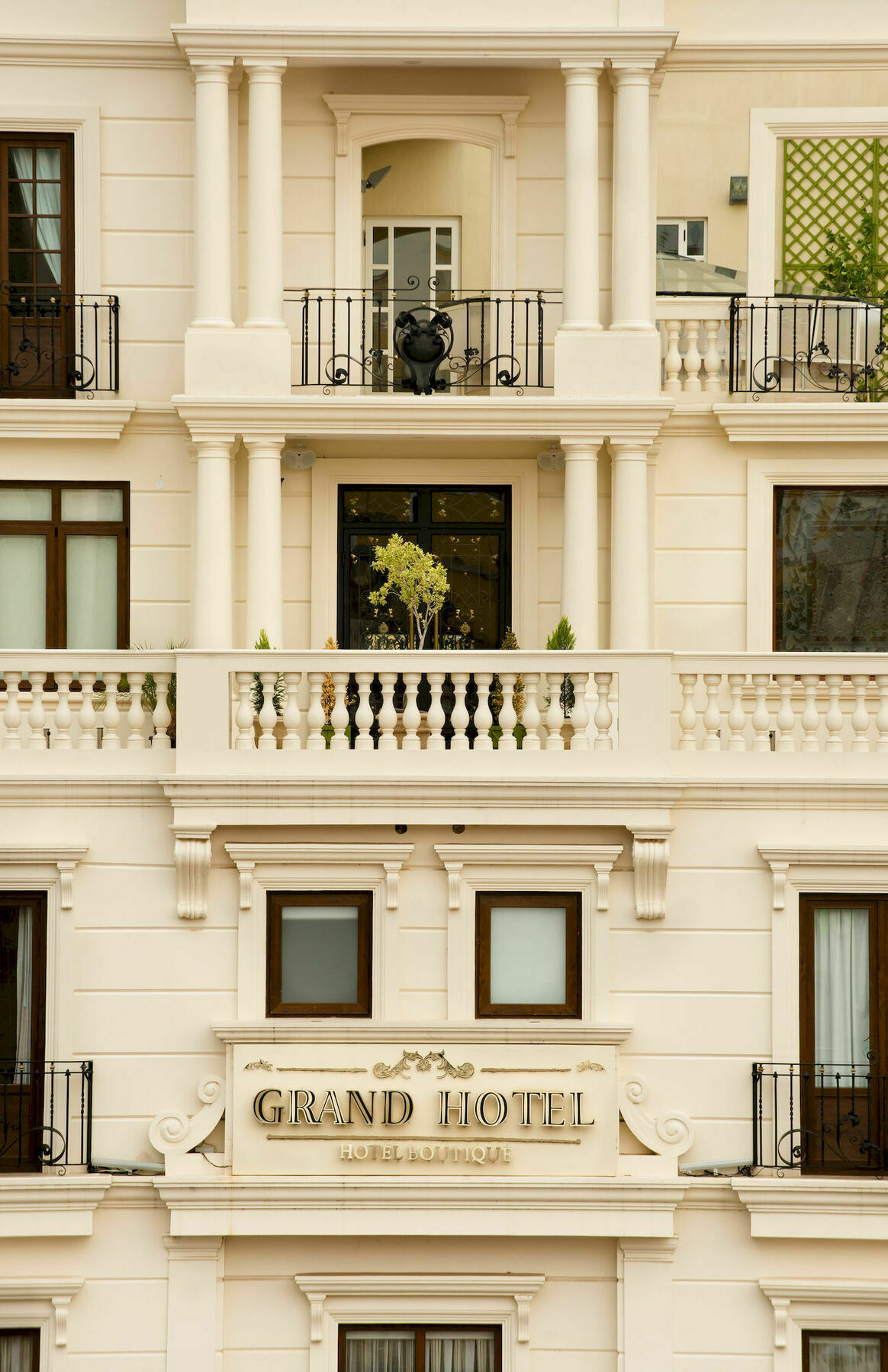 Grand Hotel Tepatitlán Buitenkant foto